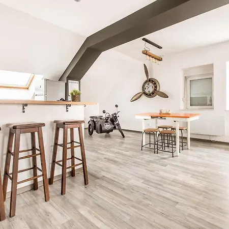 公寓 La Maison Jaures - Le Brooklyn 列万